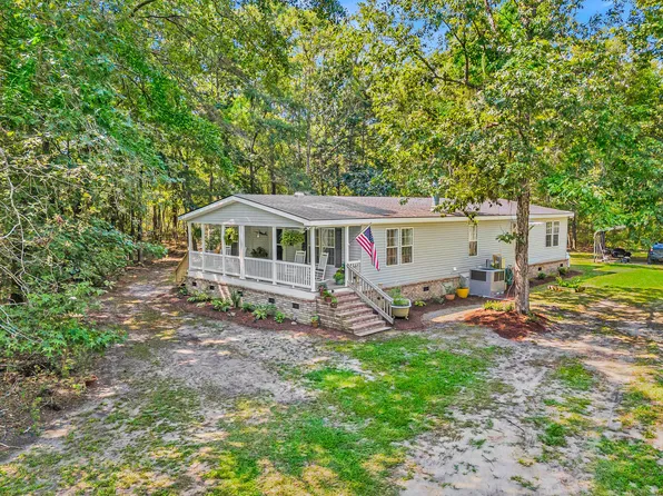 5610 Katy Hill Rd, Wadmalaw Island, SC 29487