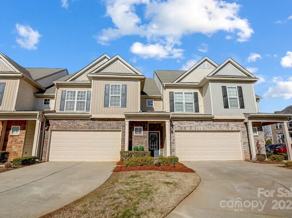 5806 Glassport Ln, Charlotte, NC 28210