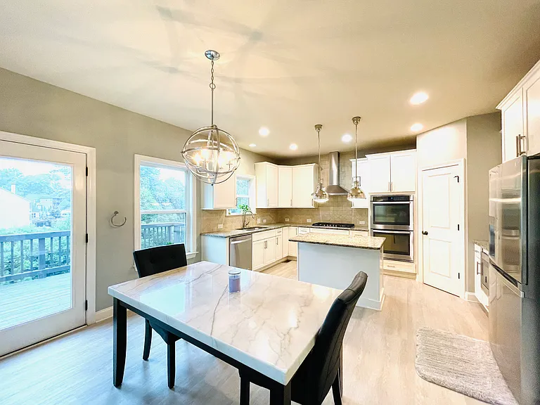 276 Lakestone Pkwy — Photo 22
