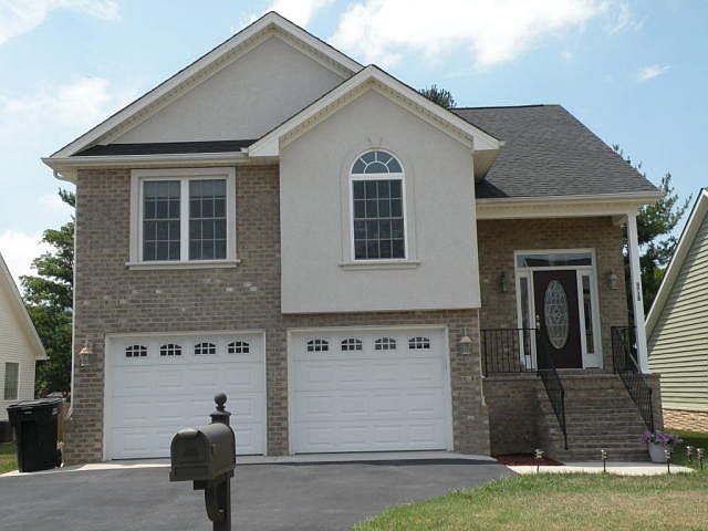 1st image of 5718 Glen Haven Dr