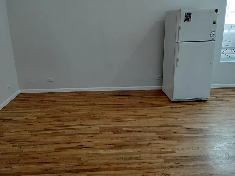1128 N Winchester Ave #1AR — Photo 10