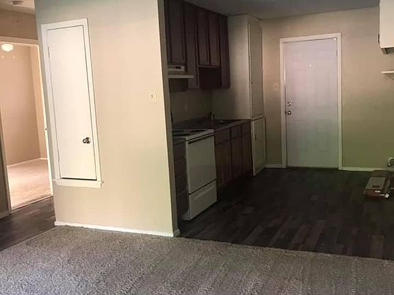 4th image of 501 N Lane Wells Dr