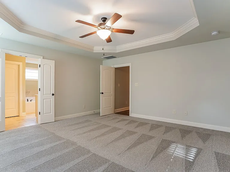 954 Airedale Trl — Photo 10