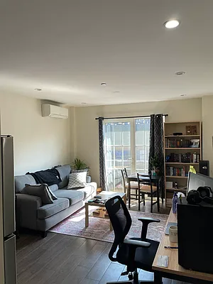 Rented by Voro, LLC | media 1