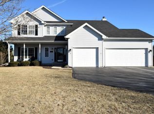 3310 122nd St, Pleasant Prairie, WI 53158