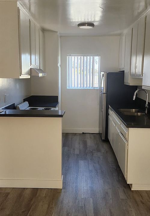 2nd image of 10136 National Blvd #301