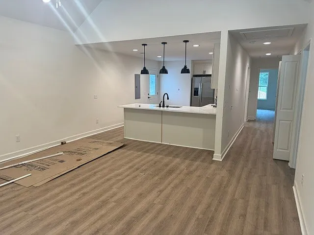 223 Butler Ave — Photo 2