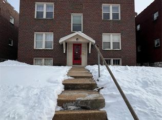 1404 Woodland Dr, Saint Louis, MO