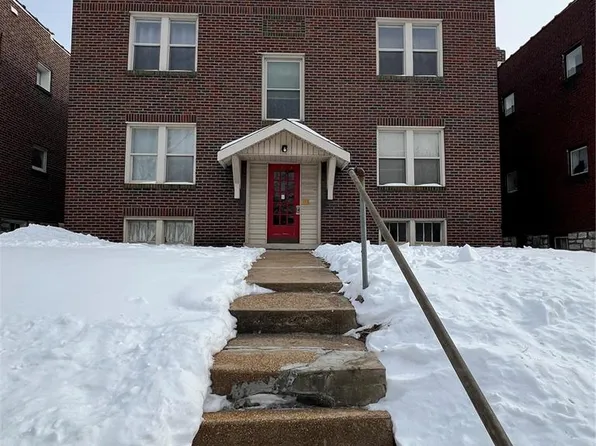 1404 Woodland Dr, Saint Louis, MO 63117