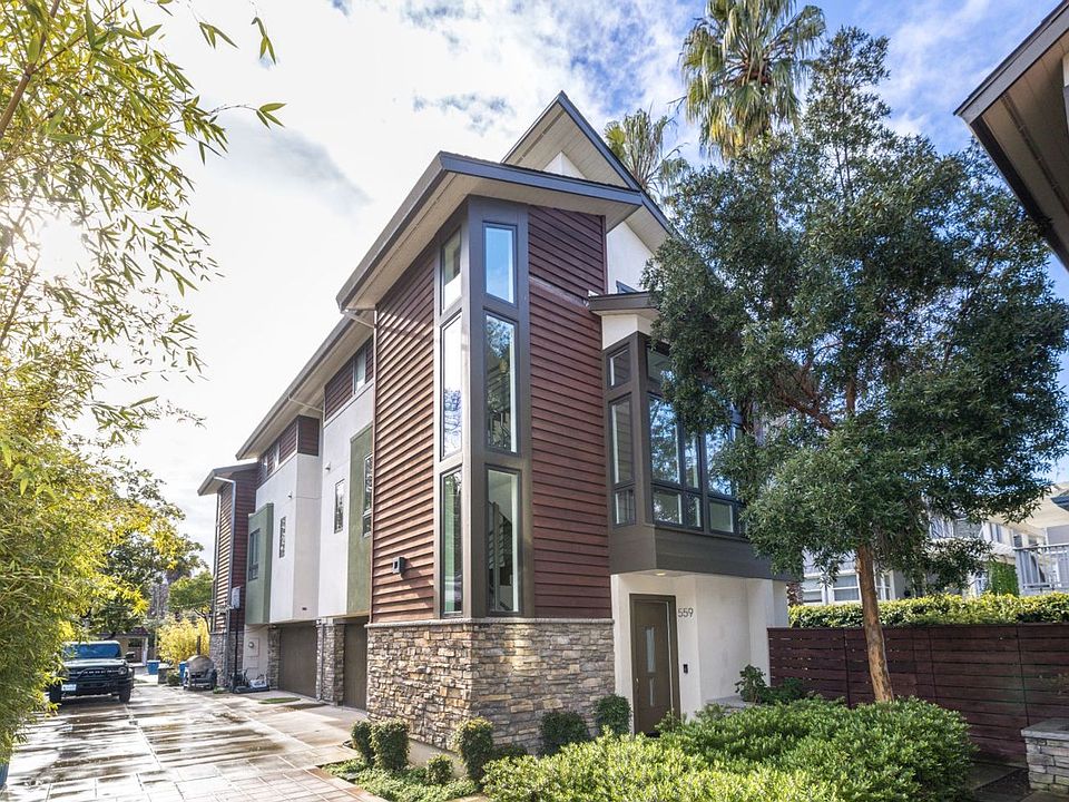 1st image of 559 Lytton Ave