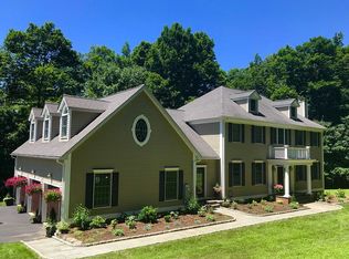 11 Long Wall Rd, Redding, CT 06896