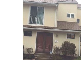 704 Grant Rd, Lansdale, PA 19446