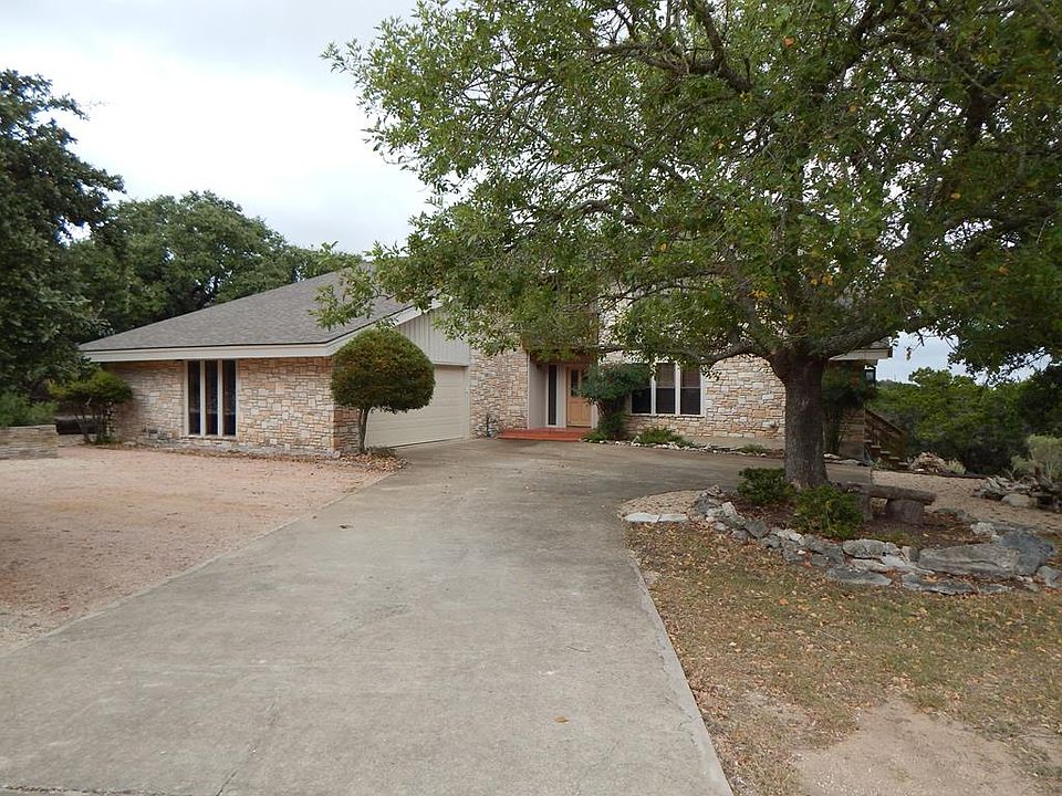 1st image of 134 Crockett Dr