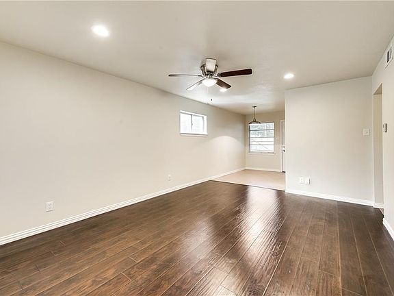 5th image of 785 Ivywood Dr