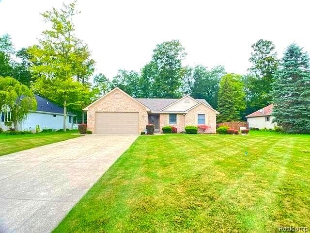 1st image of 2893 Tanglewood Dr