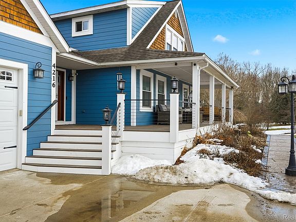 4th image of 4216 Nicholson Rd