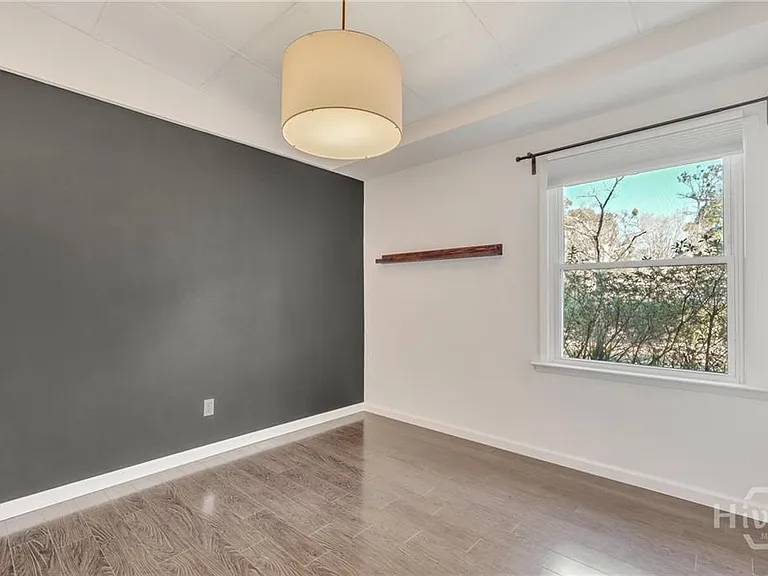 2337 Shirley Dr — Photo 25