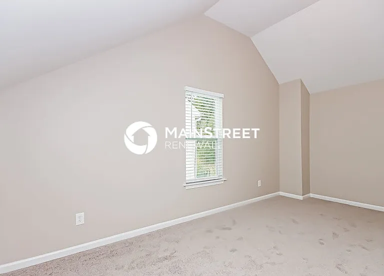 1493 Mitchell Glen St — Photo 12