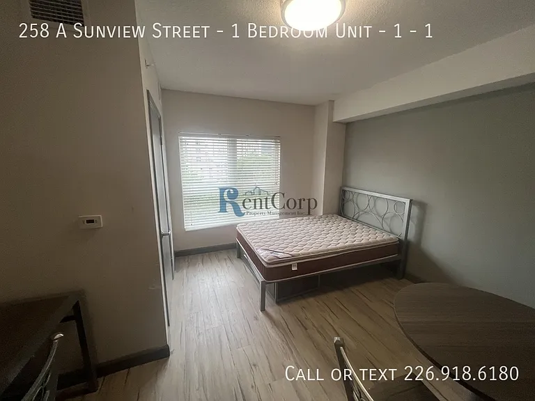 258 Sunview St #1 — Photo 3
