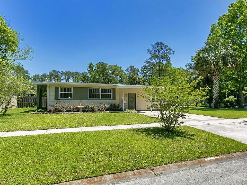1st image of 2785 Emily Ln