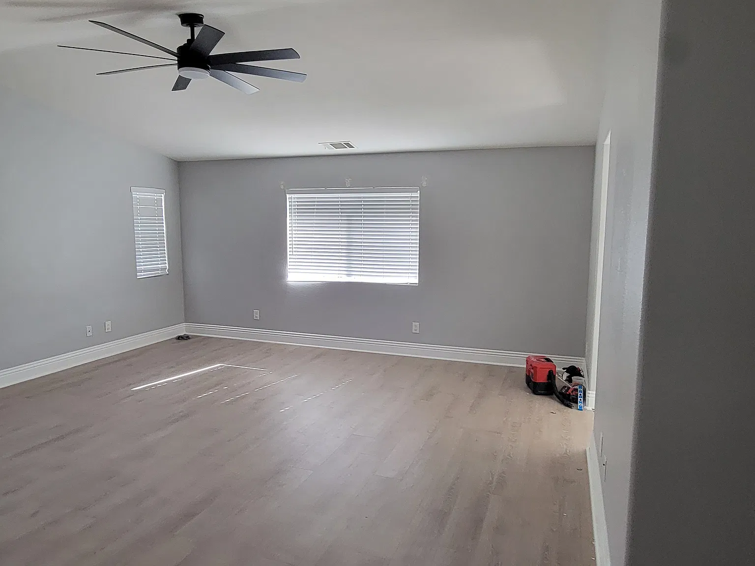 4 bed, 2.5 bath, 2632 sqft, $3,350 — Photo 1