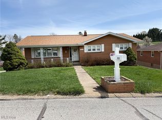 213 Stardust Dr, Wintersville, OH 43953
