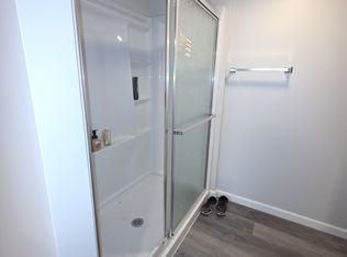 2370 Lindsay Ln, Florissant, MO 63031