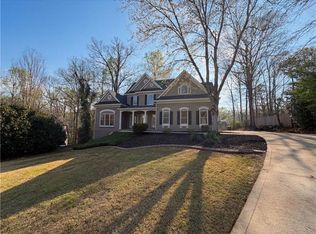 5011 Lake Holw, Douglasville, GA 30135
