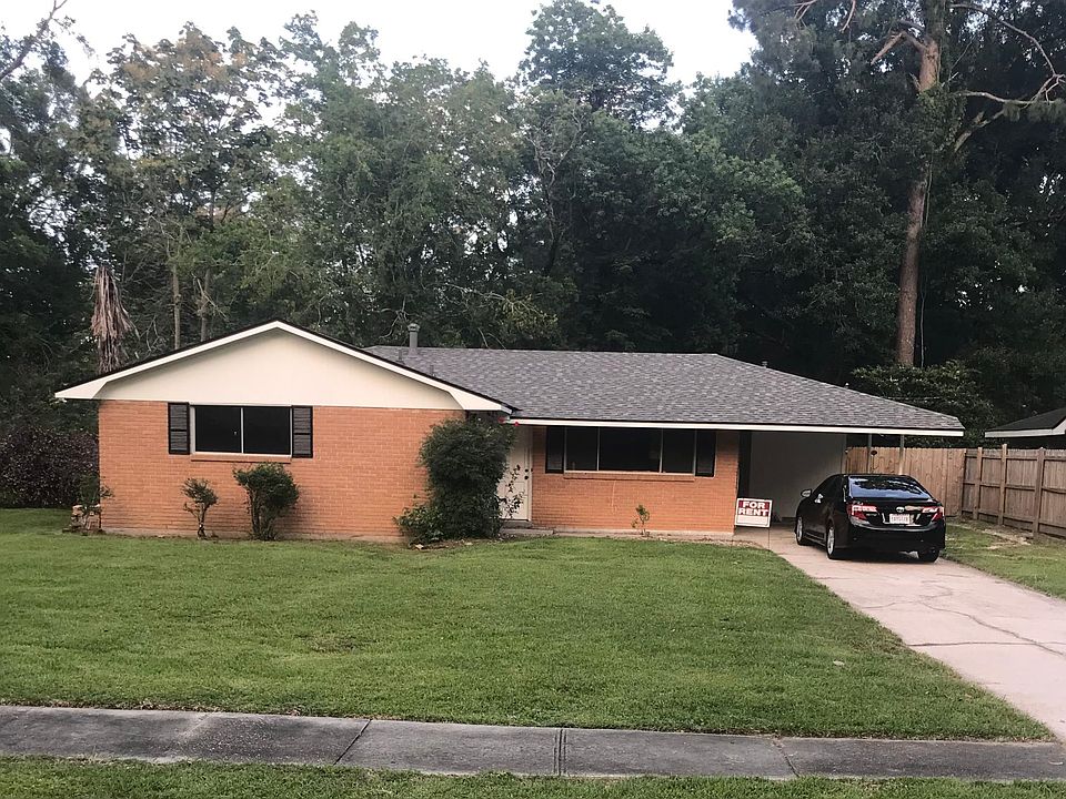 2nd image of 562 Baird Dr