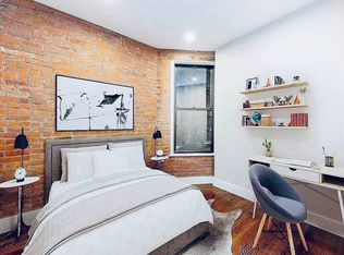 338 W 17th St #5N, New York, NY 10011