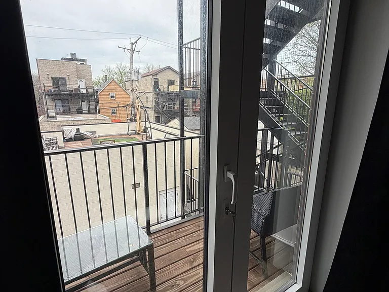 2744 W Cortez St #2 — Photo 16