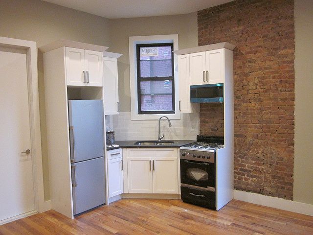 1st image of 131 Herkimer St APT 1B