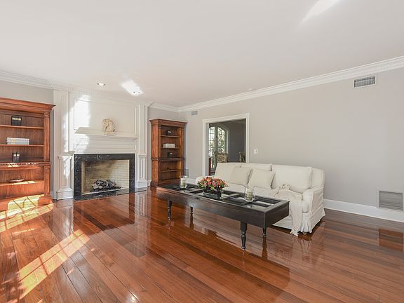 5th image of 75 Glen Ave