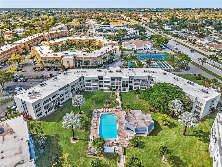 6570 Royal Palm Blvd #206J — Photo 42