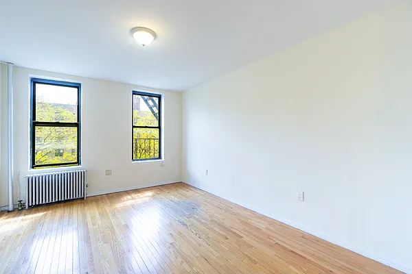 Rented by City Connections Realty | media 11