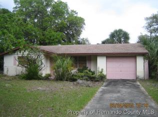 1264 Osowaw Blvd, Spring Hill, FL 34607