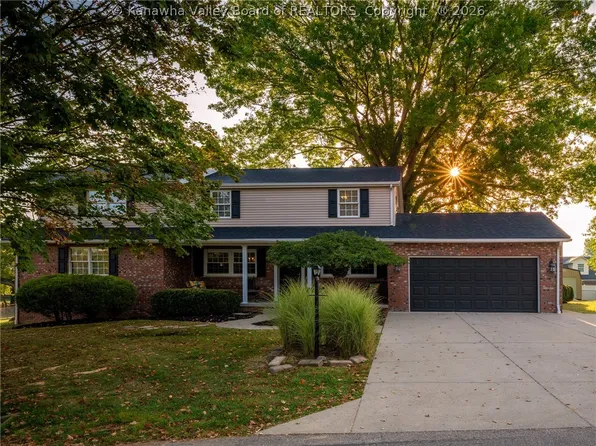 149 Beechwood Ests, Scott Depot, WV 25560