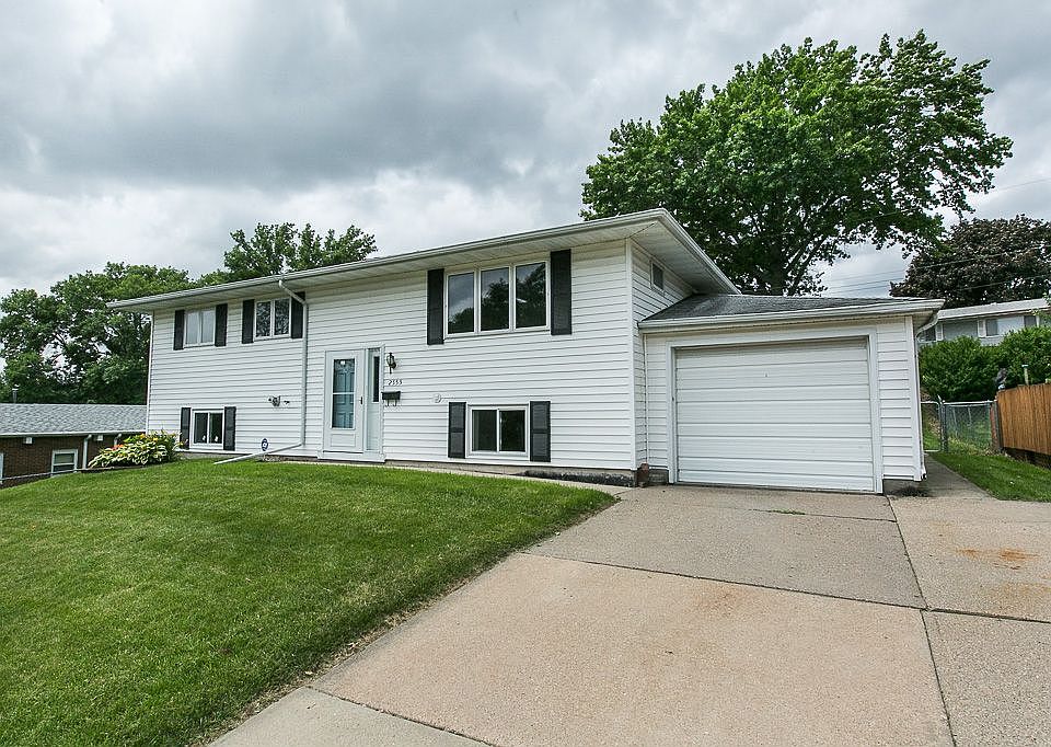 1st image of 2555 Crissy Dr