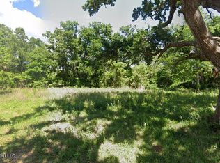 120 Boisdore Ave, Pass Christian, MS 39571