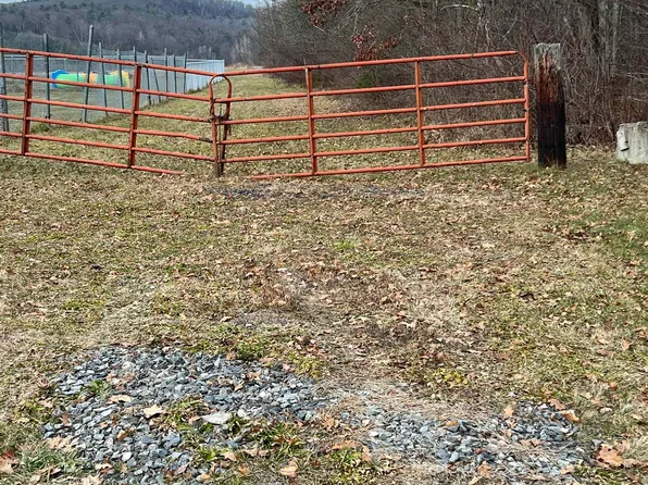 L 5.0 East Side Munger/Airport Road, Fair Haven, VT 05743