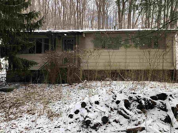 2nd image of 838 Memorial Park Dr