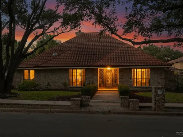 304 Bluebird Ave, McAllen, TX 78504