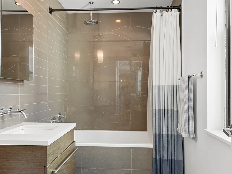 58 Metropolitan Ave #5A — Photo 6
