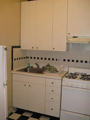 Rented by Magnone Real Estate | media 25