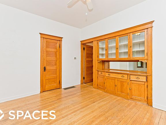 2nd image of 2735 N Magnolia Ave #1FSRE