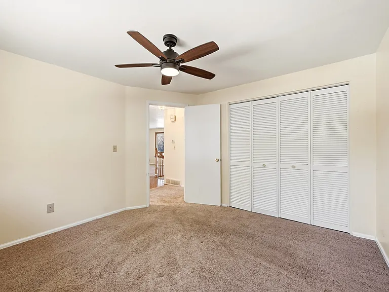 4644 Ridgeglen Rd — Photo 15