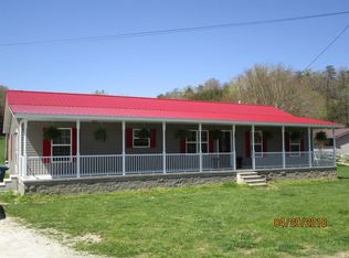 558 Frames Branch Rd, Clay City, KY 40312