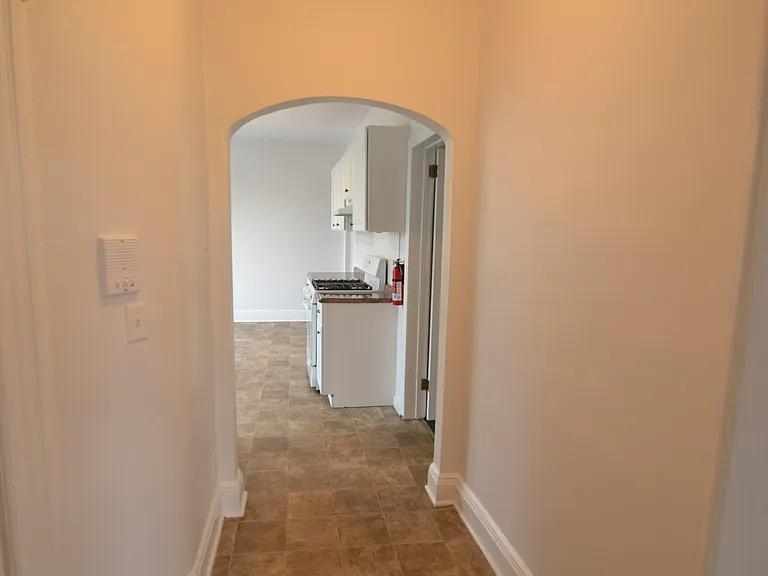 21 Walnut St #2 — Photo 5
