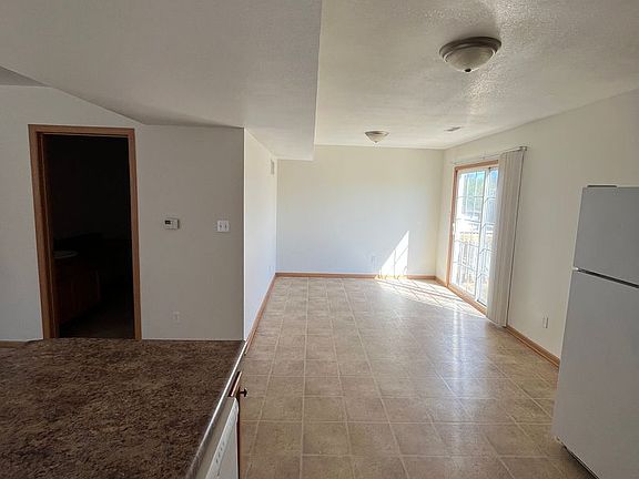 5th image of 505 Hunters Run APT B