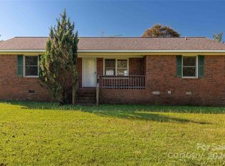 2144 Ross Cauthen Rd, Lancaster, SC 29720